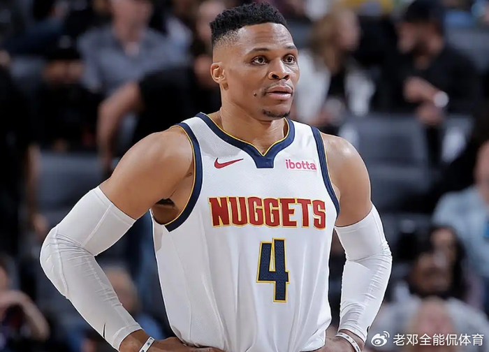 世界杯高清赛事观看平台-能打1到5号位绝非泛泛之辈，翻遍NBA历史 也就4人做到|奥兰多魔术队|体育数据分析|埃尔文-约翰逊|杜兰特|数据_新浪体育_新浪新闻